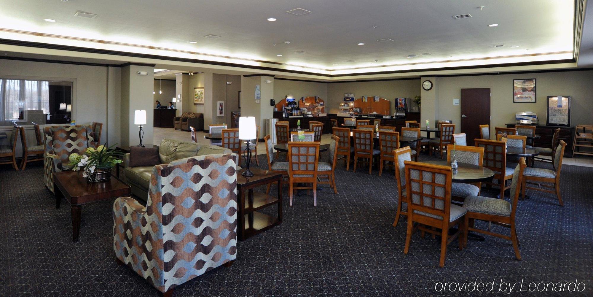 Holiday Inn Express Seguin By Ihg Exterior foto